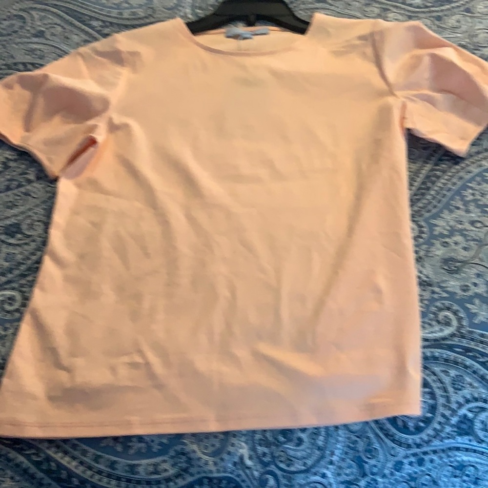 Peach short puff skeeve tee shirt